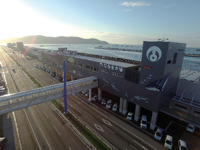 石巻魚市場全景