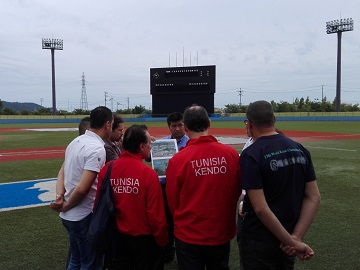 4-4-総合運動公園見学.jpg