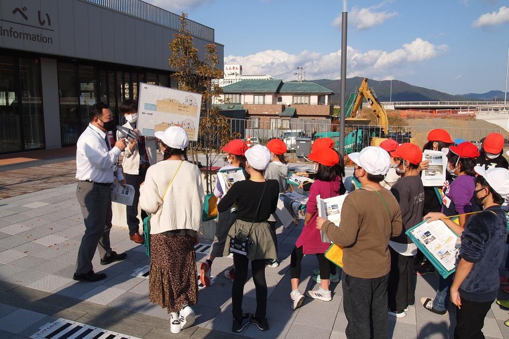 20211102_石巻小学校_堤防一体空間について
