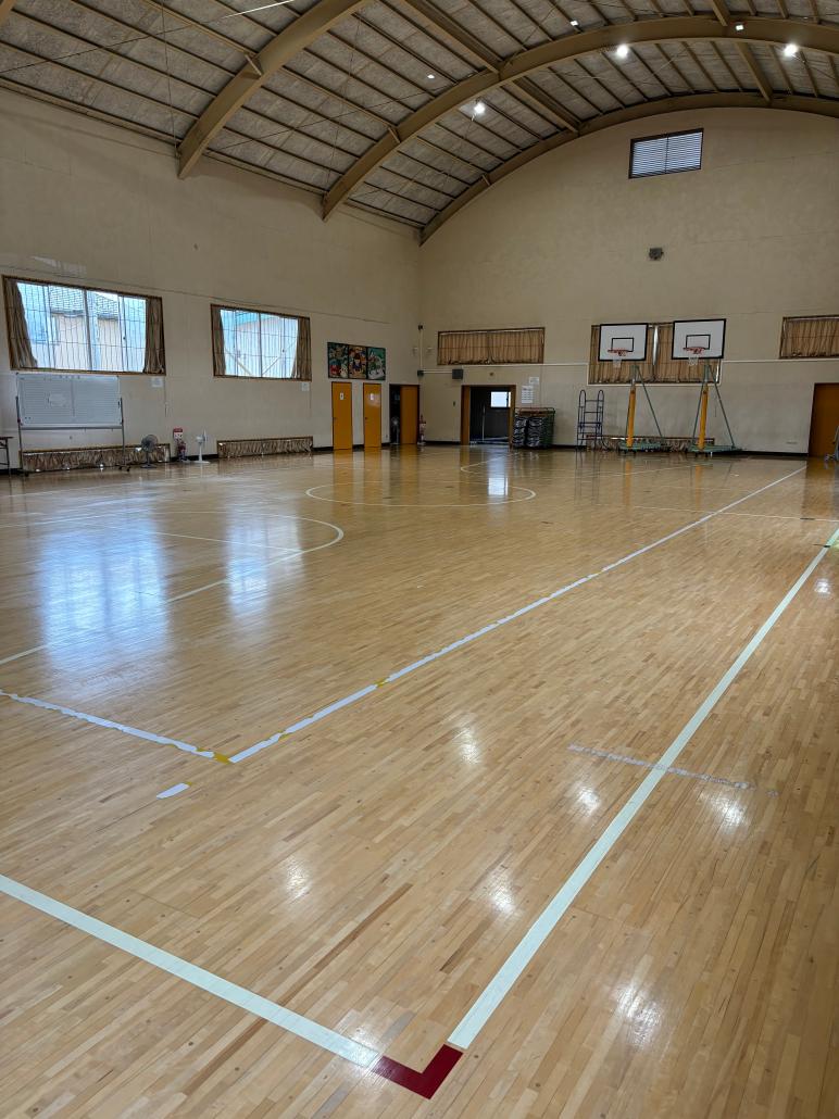 山下屋内運動場
