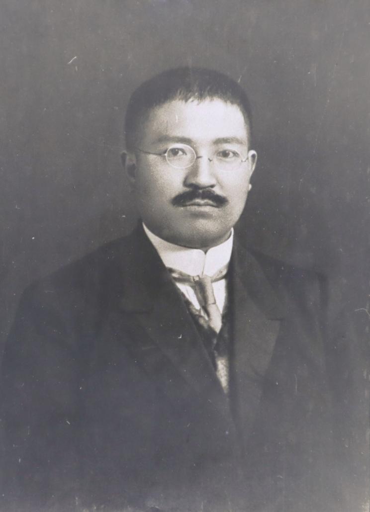 1-6-1-23 布施辰治肖像画（大正7年ごろ）.JPG