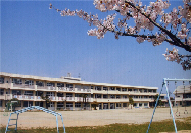 住吉小学校 校舎