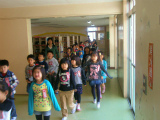 20301200_鹿妻小学校:校舎内歩き1の画像