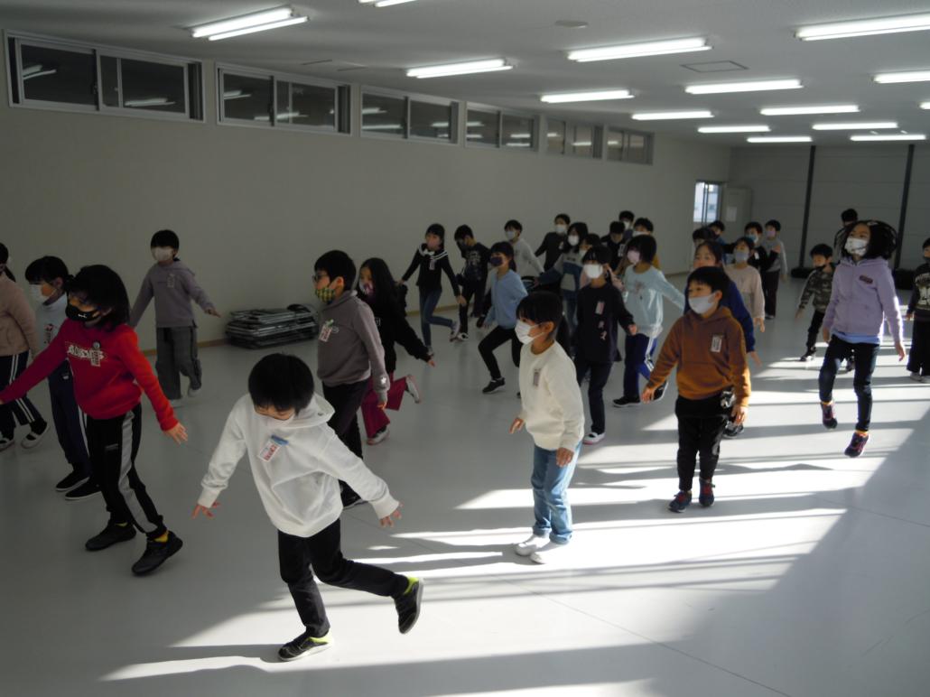 1月19日のひとコマ1 2年体育