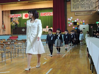 h28nyuugakusiki5.jpgの画像