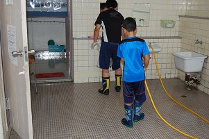 奉仕作業8月の画像
