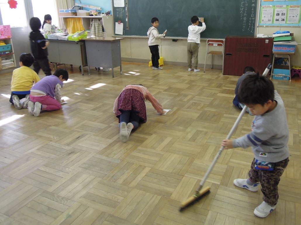 小学生掃除 