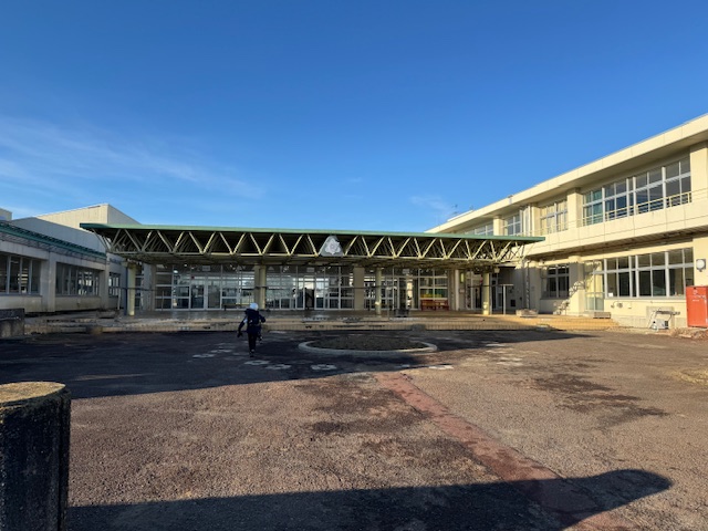 寒暖 石巻市立大谷地小学校