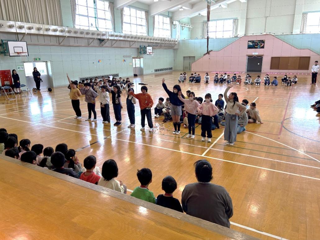 Ｒ７　１年生を迎える会写真１