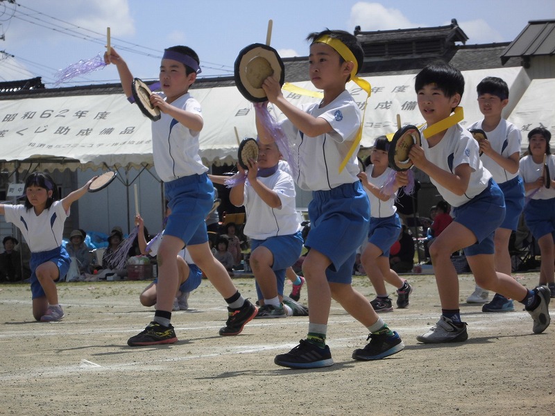 中学年表現の画像