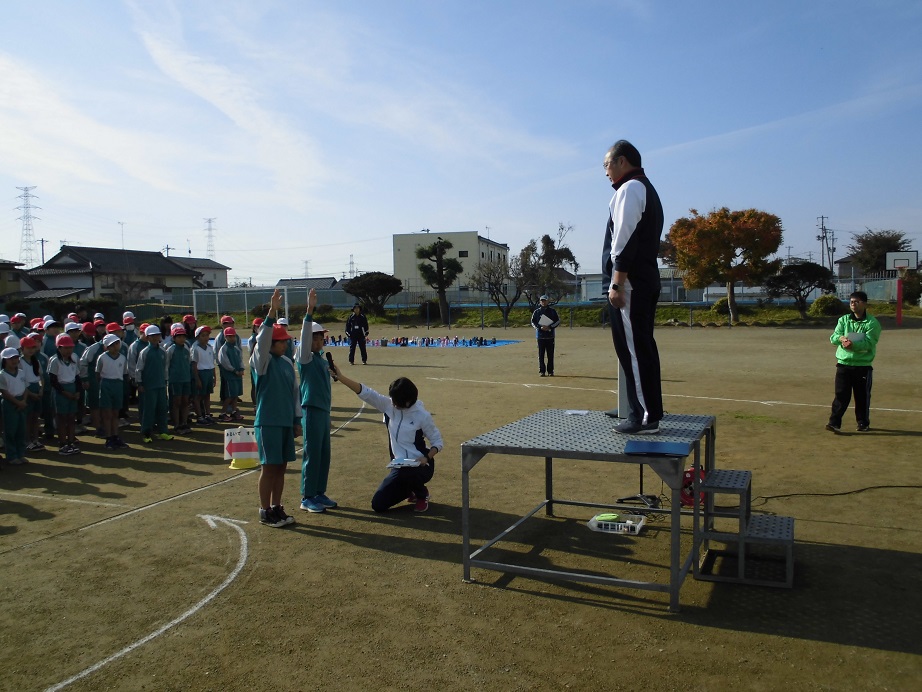 20303300_鹿又小学校:１に安全！　２に安全！　３に安全！　の画像