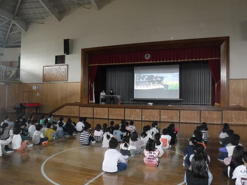読み聞かせの会