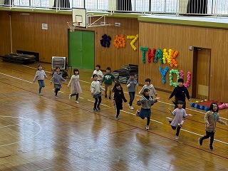 2年生、ダンスの披露