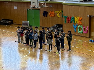 3年生、リコーダーの演奏