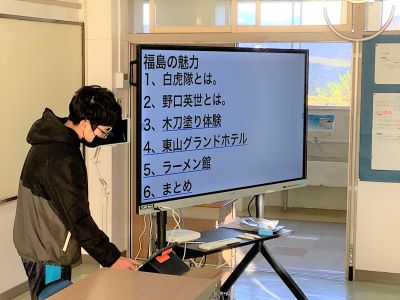 発表する６年生