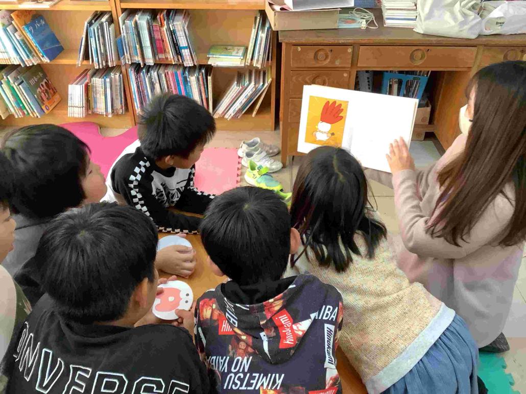 読み聞かせ1