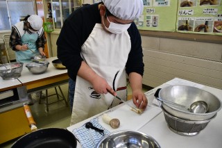 0130cook2.jpg