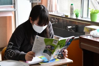 0303hina04.jpg
