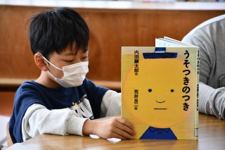 0418book8.jpg
