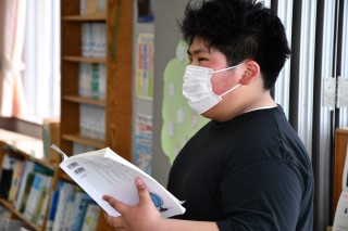0512read7.jpg