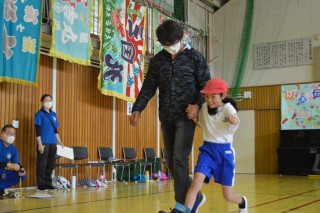 0514un10.jpg