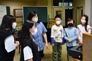 0908on5.jpg