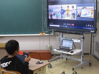 1121online3.jpg