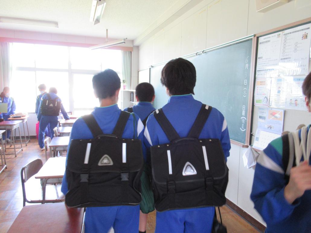 学校から 石巻市立万石浦中学校