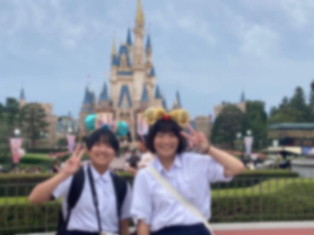 ディズニーランド女子