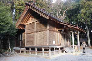 日高見神社社殿